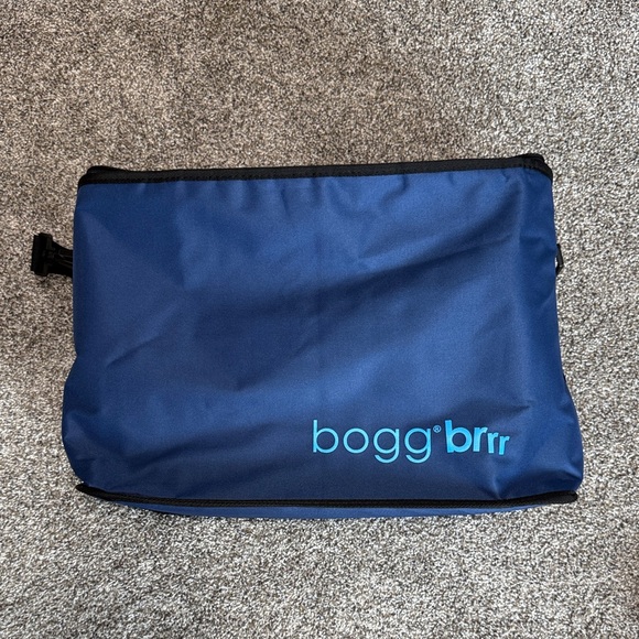 BOGG BAG with BOGG Brrr insert and Cup Caddy - Picture 7 of 10